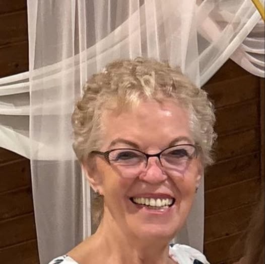 Sierra Vista AZ Obituaries: Tamara Parry, Family and friends mourn loss